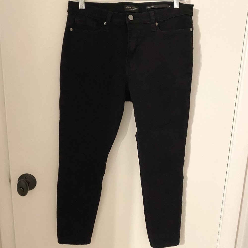 Banana Republic Mid-Rise Skinny Jean